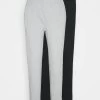 2Pack Regular Fit Joggers - Trainingsbroek - Black/Light Grey -Even&Odd 11dd3e2aaa684a428796ee156308d0c9