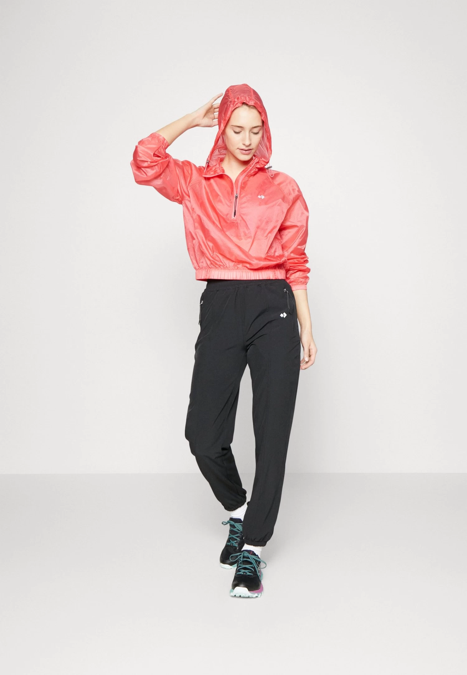 Lichte Jas - Coral 4 Lichte Jas - Coral - Afbeelding 2