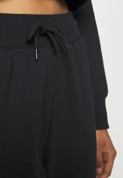 Even&Odd Hoodie - Black 13 Even&Odd Hoodie - Black -Even&Odd 22543119e60d4236aa6431435ae81549