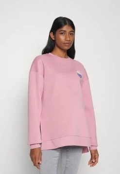 Sweater - Pink
