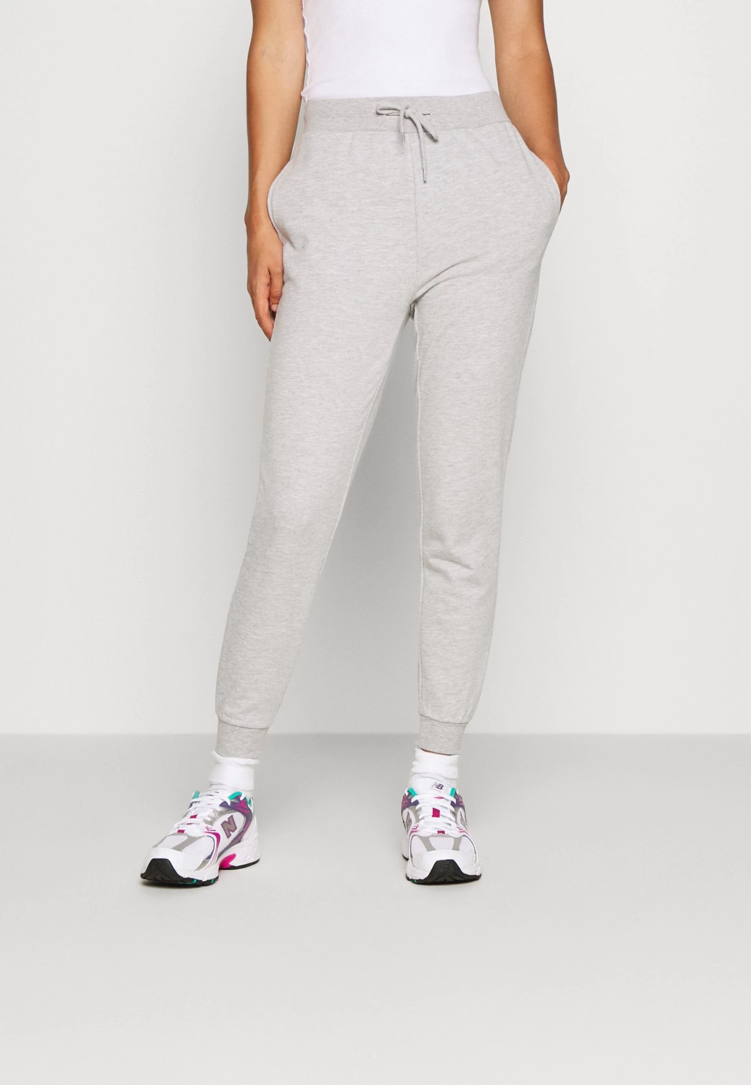 Even&Odd 2Er Pack - Slim Fit Joggers - Trainingsbroek - Mottled Light Grey/Black 5 Even&Odd 2Er Pack - Slim Fit Joggers - Trainingsbroek - Mottled Light Grey/Black - Afbeelding 3