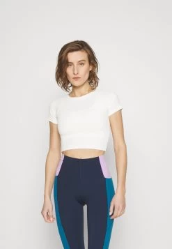 T-Shirt Basic - Cloud Dancer