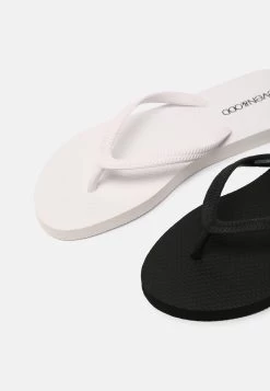 Even&Odd 2 Pack - Teenslippers - Black/White 15 Even&Odd 2 Pack - Teenslippers - Black/White -Even&Odd 61572a5719004b88b1350f88d8616a3c