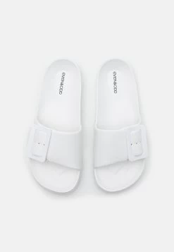 Even&Odd Badslippers - White 13 Even&Odd Badslippers - White -Even&Odd 6c598656a1ab44e28609ae2928eb146a