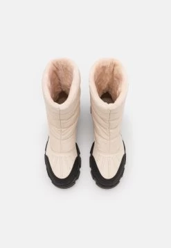 Snowboots- Off-White -Even&Odd 71451728f7da4d629db4cdec76cee7a9