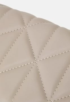 Even&Odd Clutch -Beige -Even&Odd 7cca2a7fbfc14ca4a7a3951b72bab642