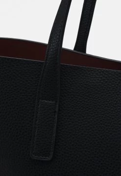 Even&Odd Shopper - Black -Even&Odd 88606ee9cc124fc887fcc2ffd39c7d50