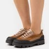 Even&Odd Sportieve Veterschoenen - Brown