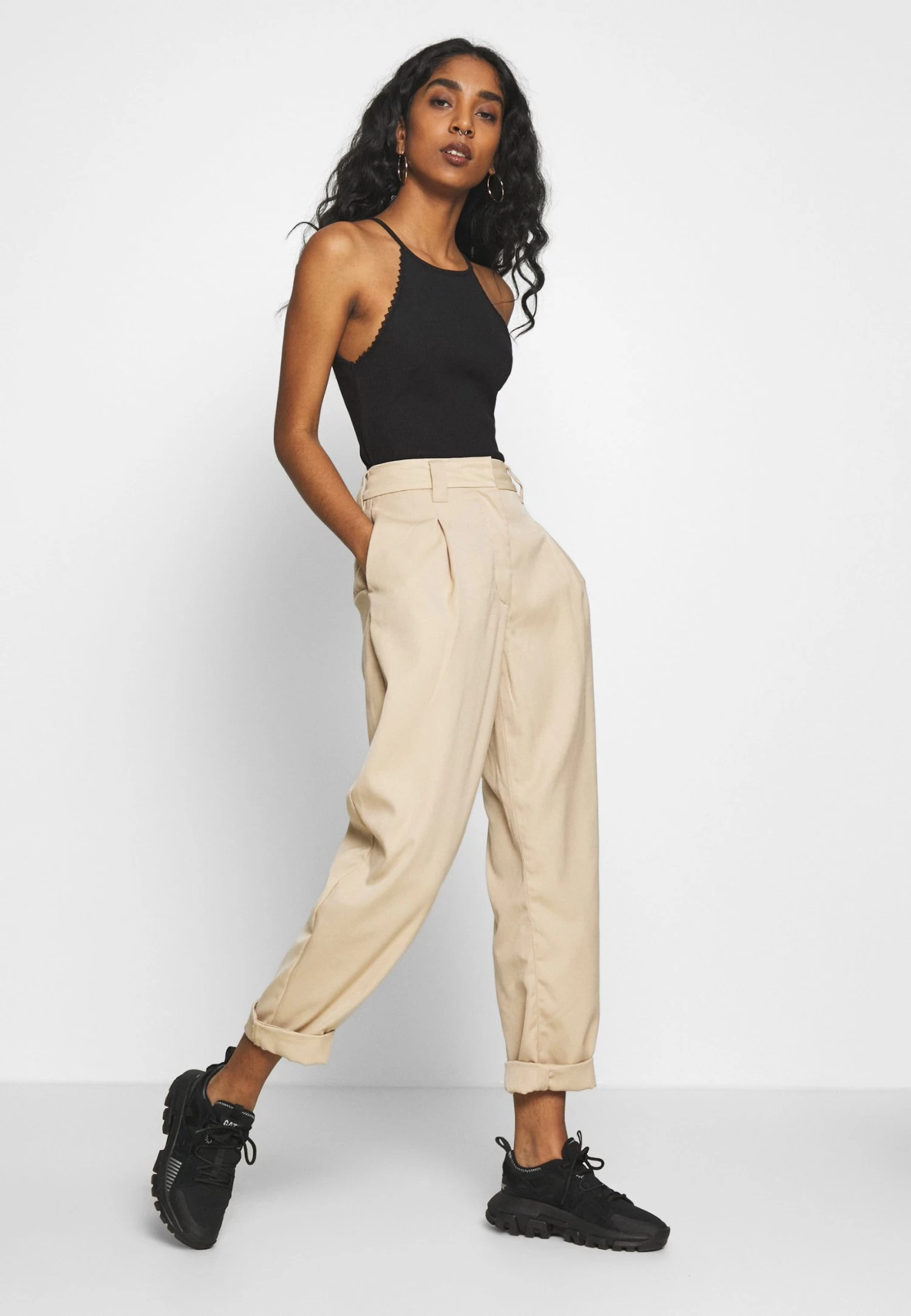 Even&Odd Top - Black 4 Even&Odd Top - Black - Afbeelding 2