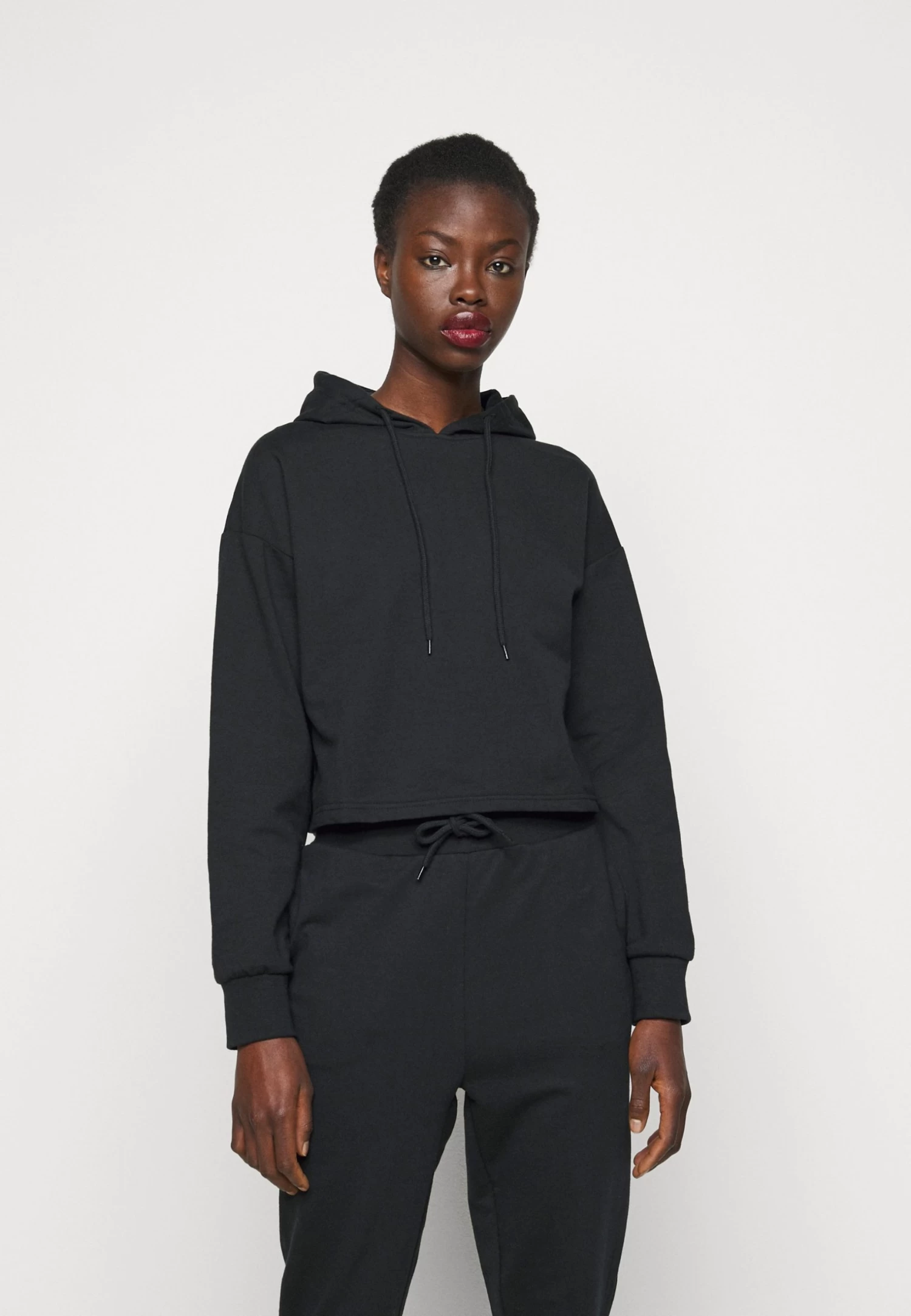 Set - Trainingspak - Black 5 Set - Trainingspak - Black - Afbeelding 3