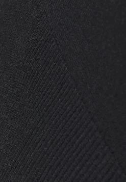 Sport-Bh Met Light Support - Black -Even&Odd c3a06f1aa9574325a3567c76c777dc34