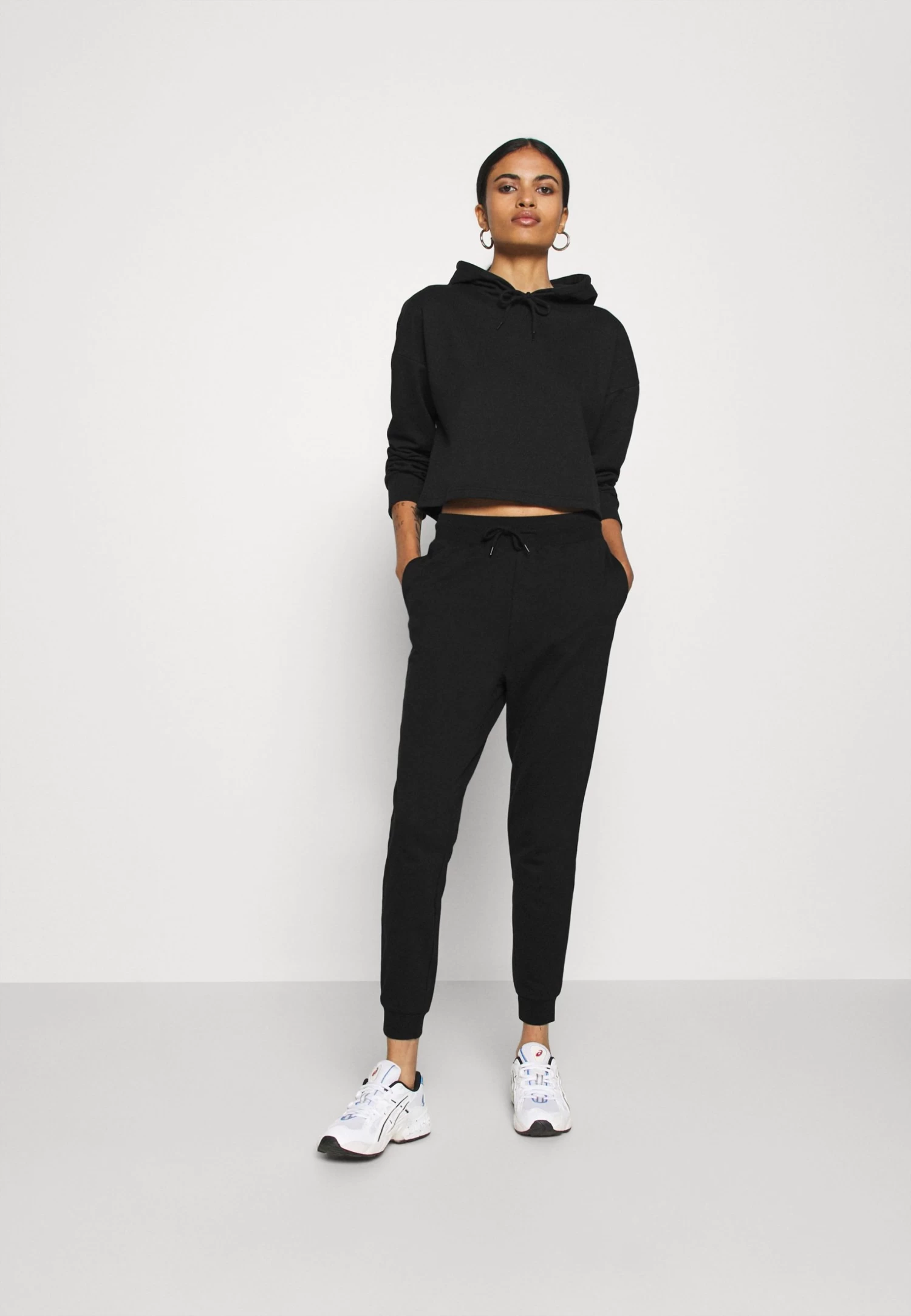 Even&Odd Hoodie - Black 4 Even&Odd Hoodie - Black - Afbeelding 2