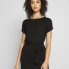 Even&Odd Basic Short Sleeves Mini Belted Dress - Jerseyjurk - Black/Black -Even&Odd f297fe15f10d49cfa79fdca5fa58b8ce